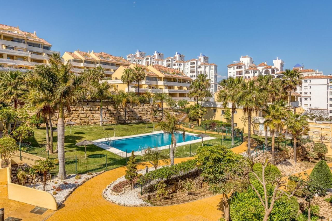 Hanami Puerto Alto Pa 1-1 Estepona Zewnętrze zdjęcie